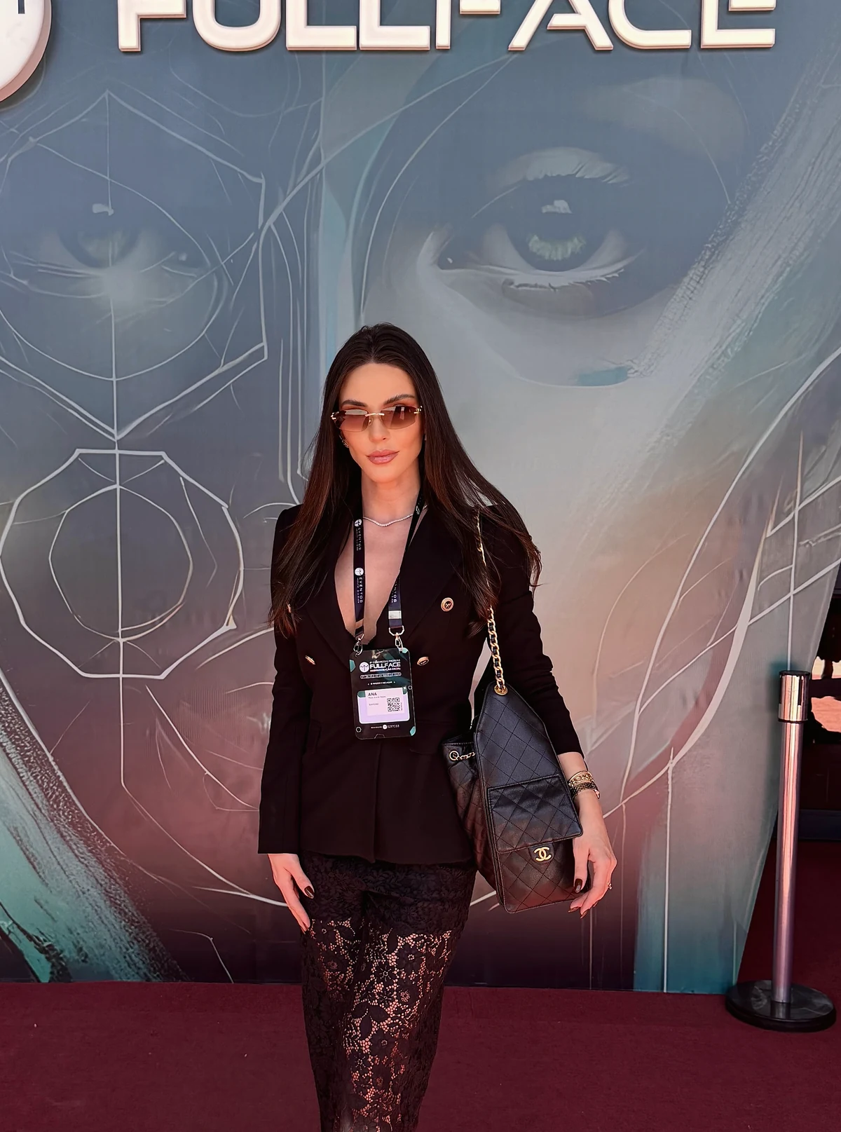 Dra. Anna Moura no evento Full Face